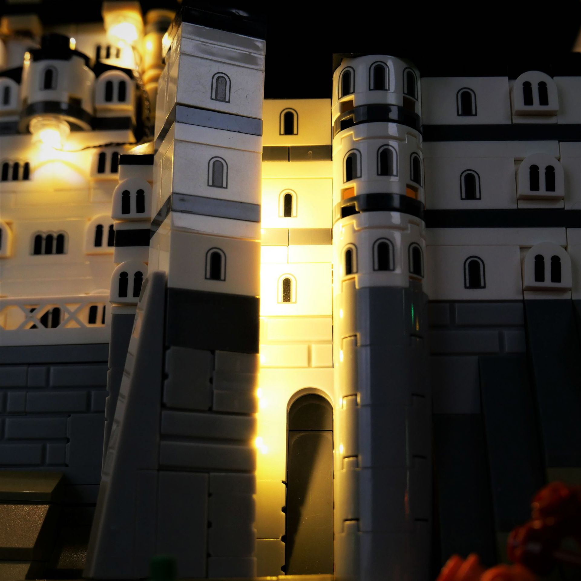 Led Light Kit for LEGO Neuschw - مراجعة Model Kit Centaur وسعره
