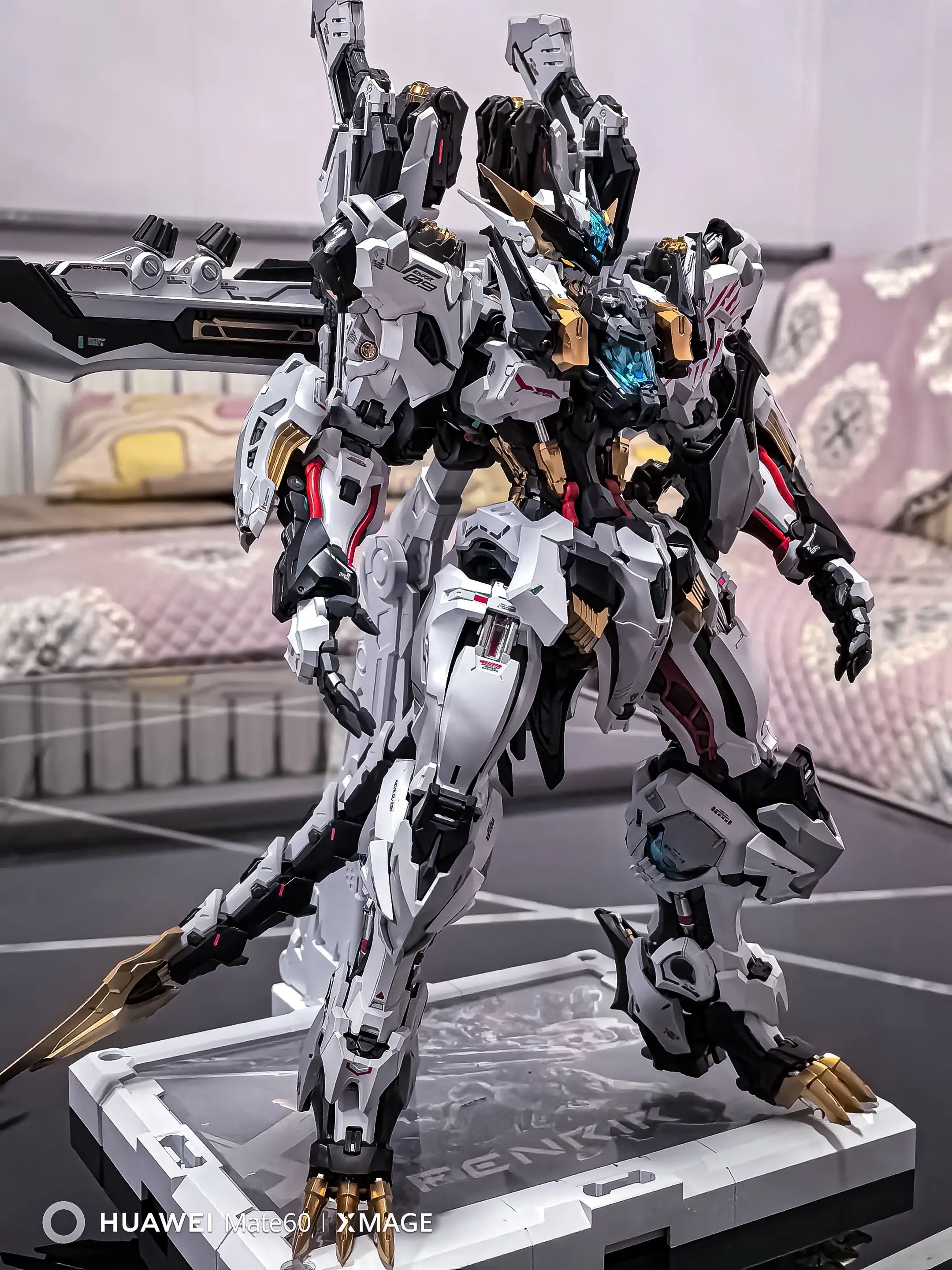 In Era+ Infinite Series Fenrir - مراجعة Model Kit Hemoxian وسعره
