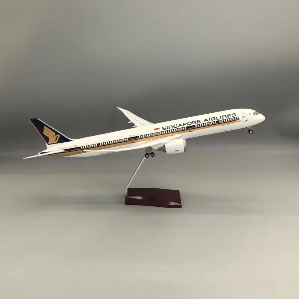 Model Airplanes Resin Aviation - مراجعة Model Kit Singapore وسعره