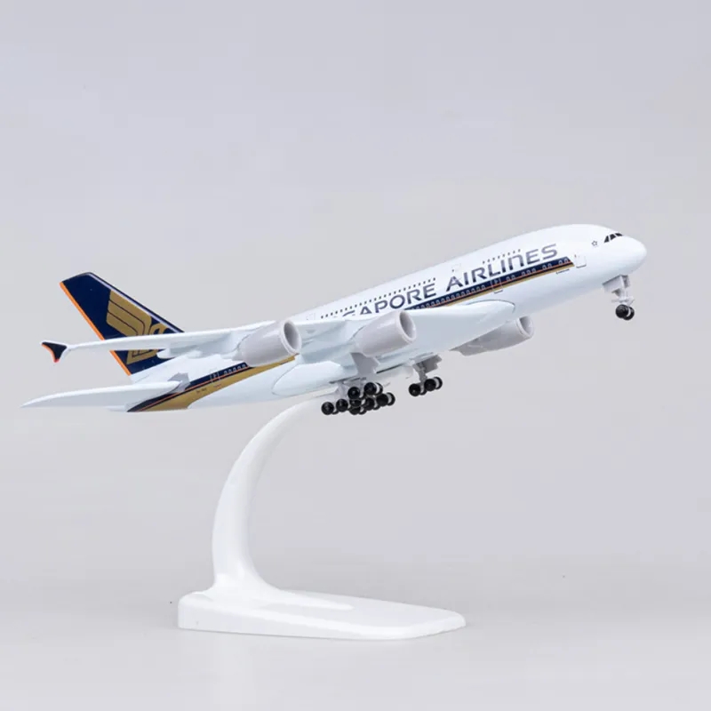 Metal Aircraft Airliner Model  - مراجعة Model Kit Singapore وسعره