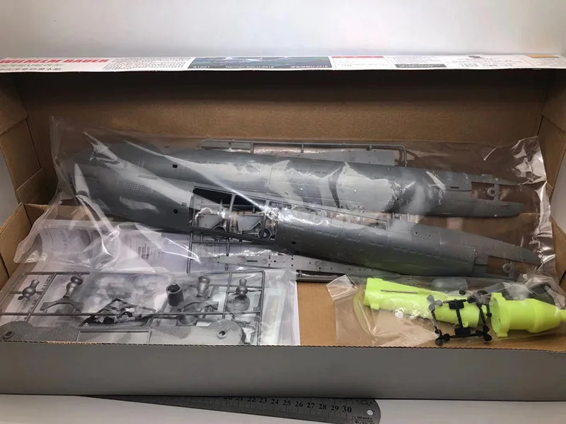 1/144 WWII German U Submarine  - مراجعة Model Kit Ship وسعره
