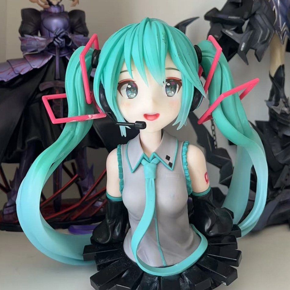 New Hatsune Miku Bust Statue F - مراجعة Model Kit Hatsune Miku وسعره