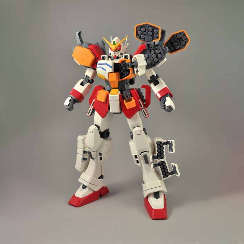 Bandai Original Genuine Figure - مراجعة Model Kit Gundam Mg وسعره