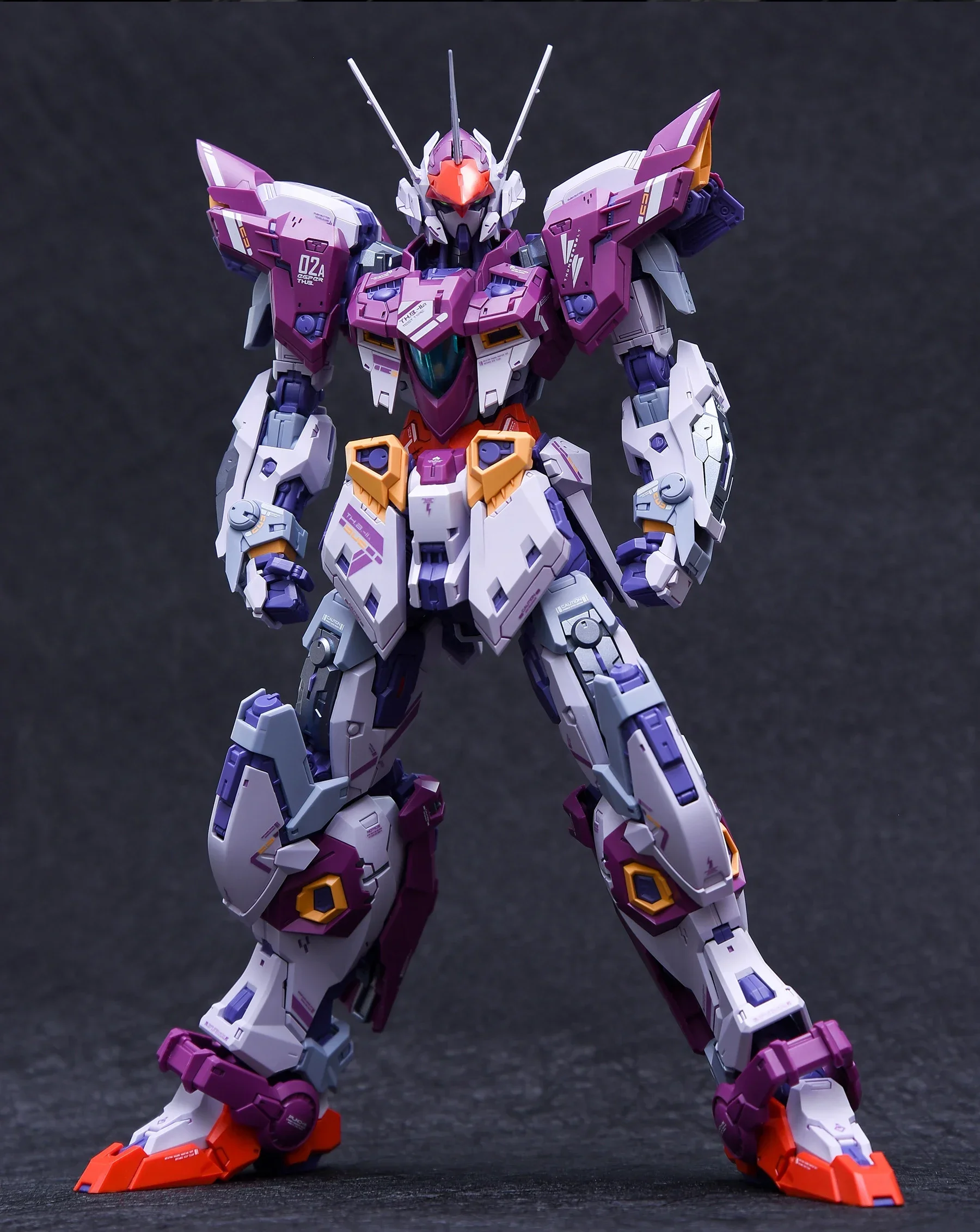 In Stock IN ERA + MG 1/100 THU - مراجعة Model Kit Oberon وسعره