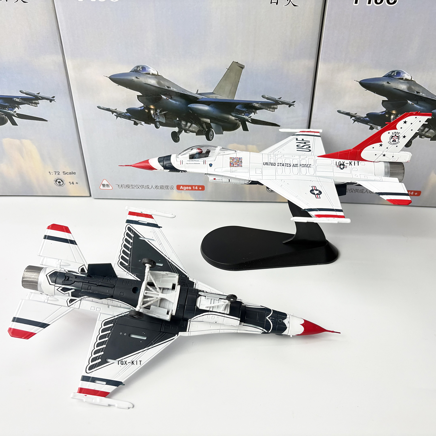 1/72 Scale U.S. Air Force F-16 - مراجعة Model Kit F16 وسعره
