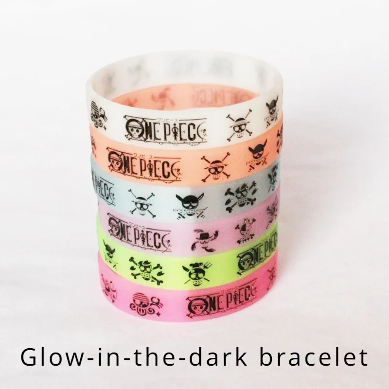 One Piece Fluorescent Bracelet - مراجعة Model Kit One Piece وسعره