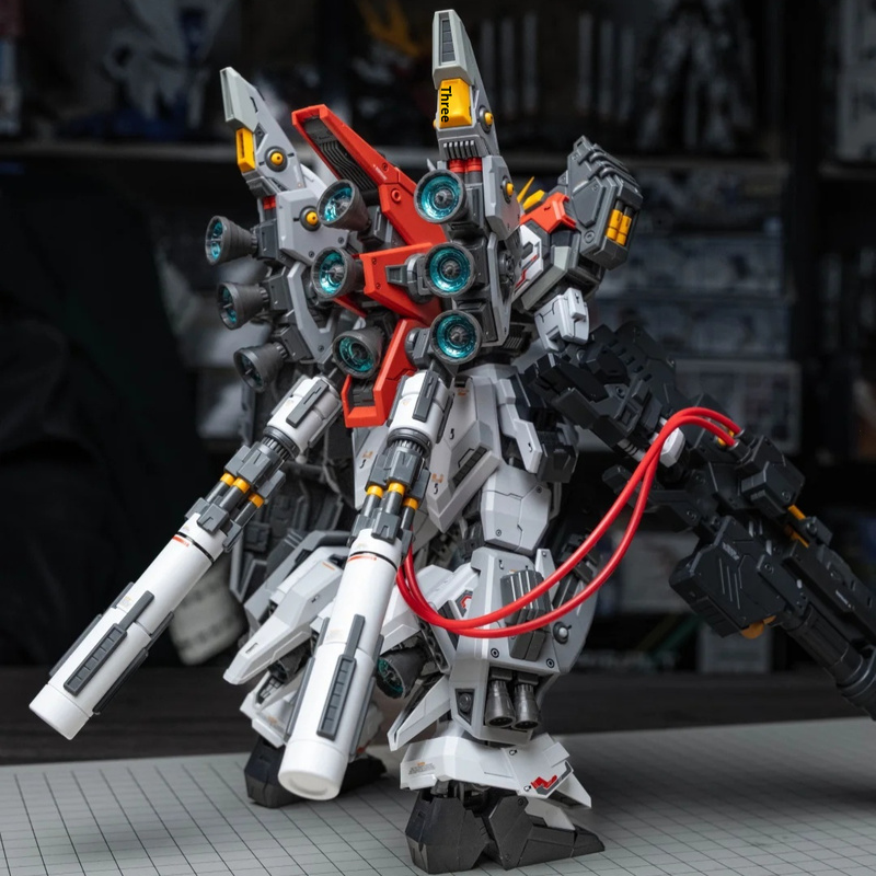 ZZA REGUS GZSS-OX-001 Captain  - مراجعة Model Kit Hemoxian وسعره