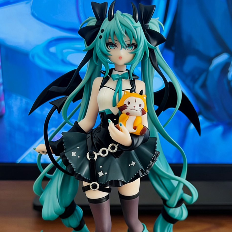 19CM Anime Hatsune Miku Little - مراجعة Model Kit Hatsune Miku وسعره