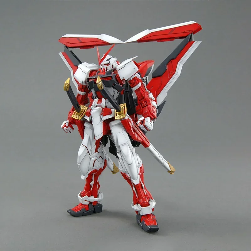 Gundam BANDAI MG 1/100 MBF-P02 - مراجعة Model Kit Gundam Mg وسعره