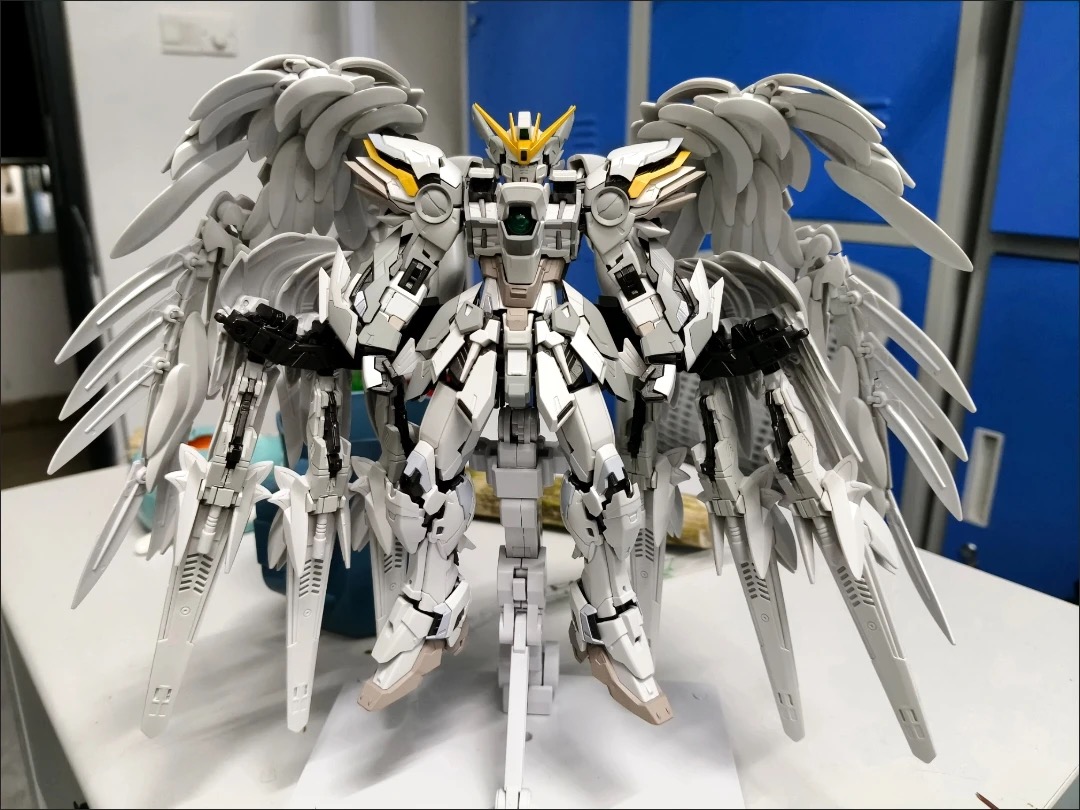 Daban 8827 MG 1/100 Wing Snow  - مراجعة Model Kit Gundam Mg وسعره