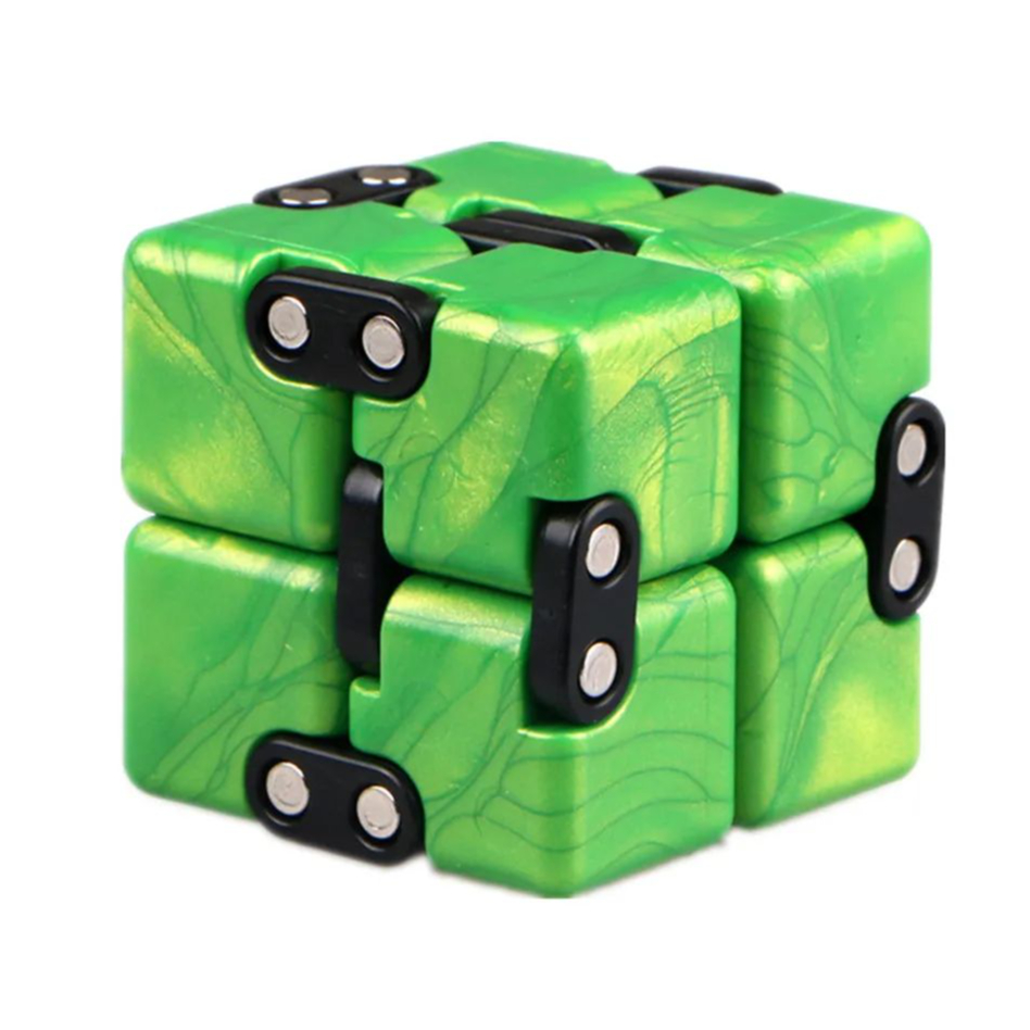 QiYi 2x2 Crazy Cube 2x2x2 Endl - مراجعة Model Kit Infinite Dimension وسعره