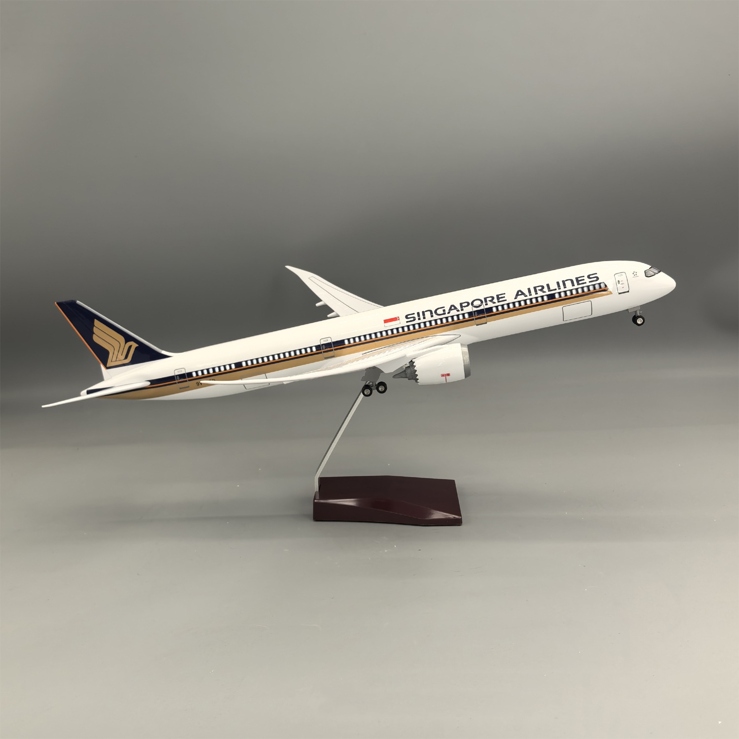 1/145 Scale Singapore B787-10  - مراجعة Model Kit Singapore وسعره