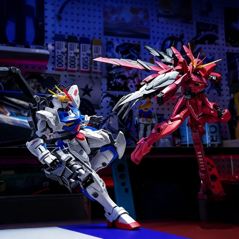 MG RGX-00 1/100 White & Red Te - مراجعة Model Kit Oberon وسعره