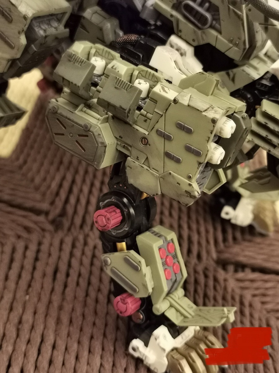 BT Model Building Block ZOIDS  - مراجعة Model Kit Medabots وسعره